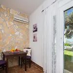 Panorama 2 *